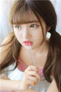 被闺蜜诬陷是卧铺媛后,我被一刀捅死王大柱美女