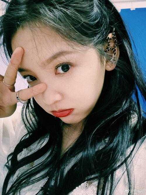 活成前任白月光后,她桃花朵朵开全文小说