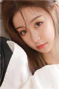 全章节活成前任白月光后,她桃花朵朵开